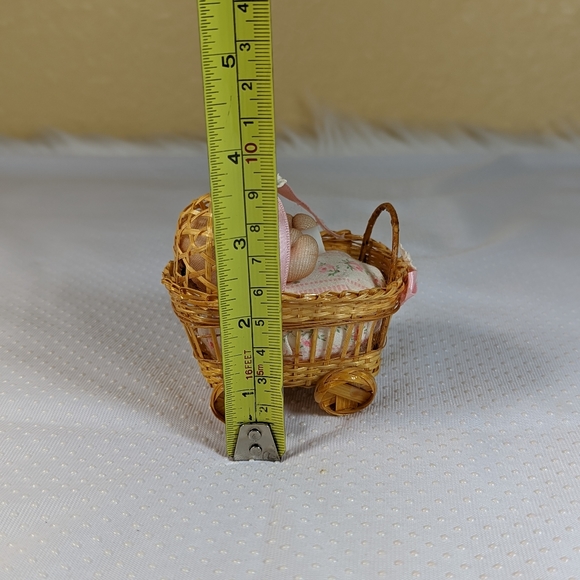 Vintage Miniature Ooak Handmade Nylon Pantyhose Doll And Baby Carriage 3x3.5x2in - Picture 8 of 10